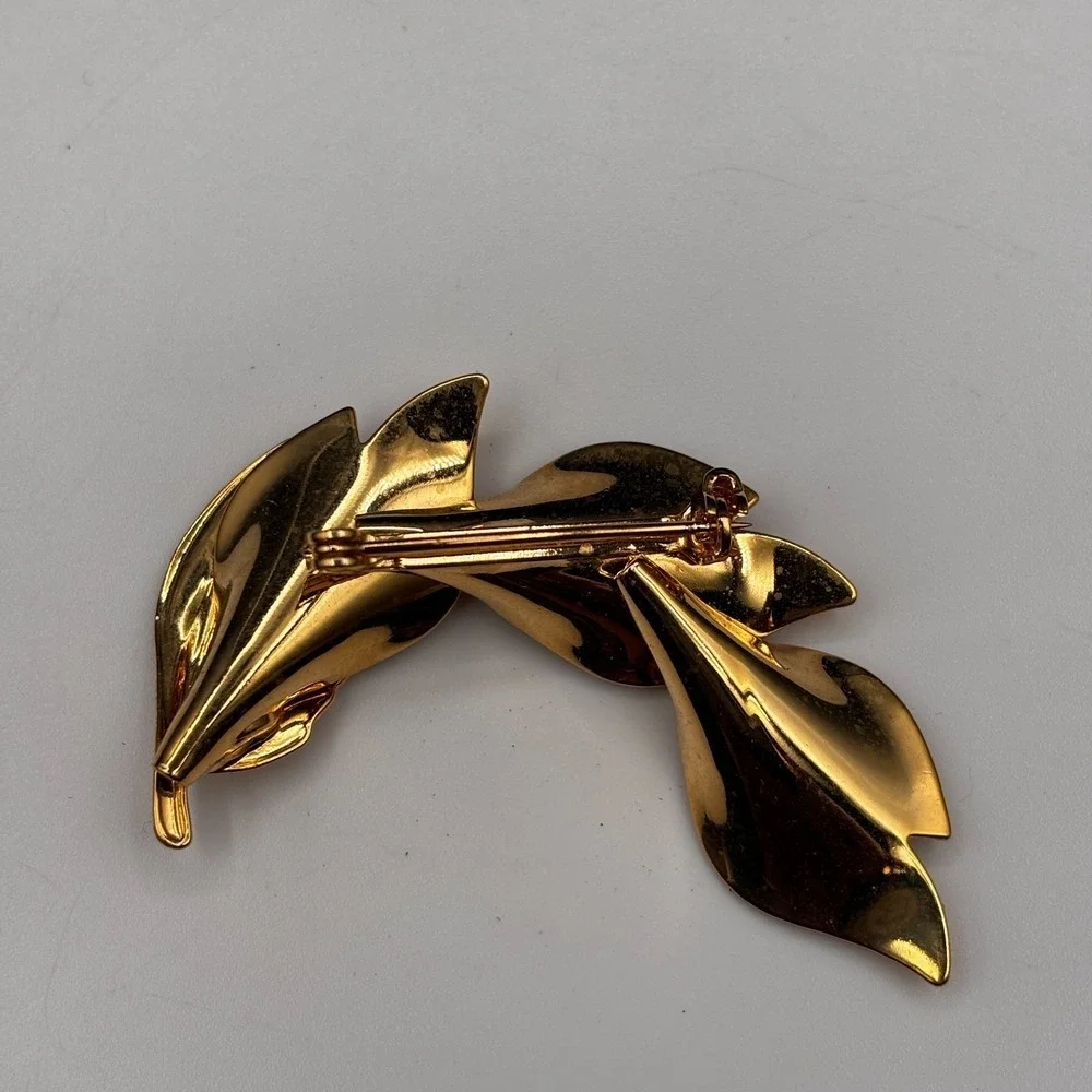 Glorius Vtg 60s Gold Tone Pink Marquis Rhinestone‎ Leaf Brooch Costume Jewelry